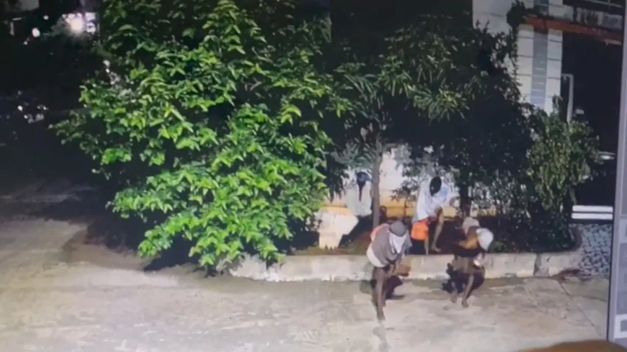 Alert to Hyderabadis A notorious gang has entered the city in Madhapur