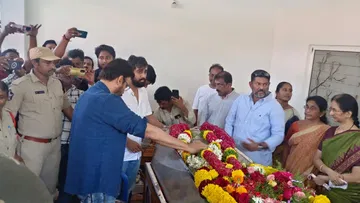 Daggubati Venkatesh: Venkatesh, Naga Chaitanya to attend Daggubati Ramamohana Rao's last rites