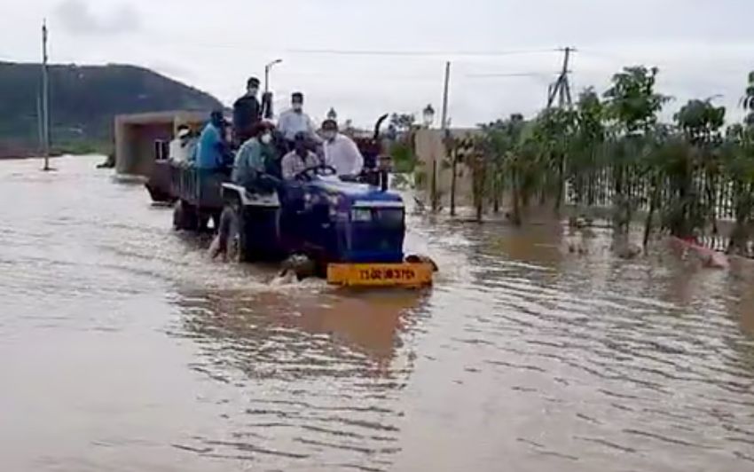 Flood Situation in Telangana’s Kamareddy and Medak Remains Severe