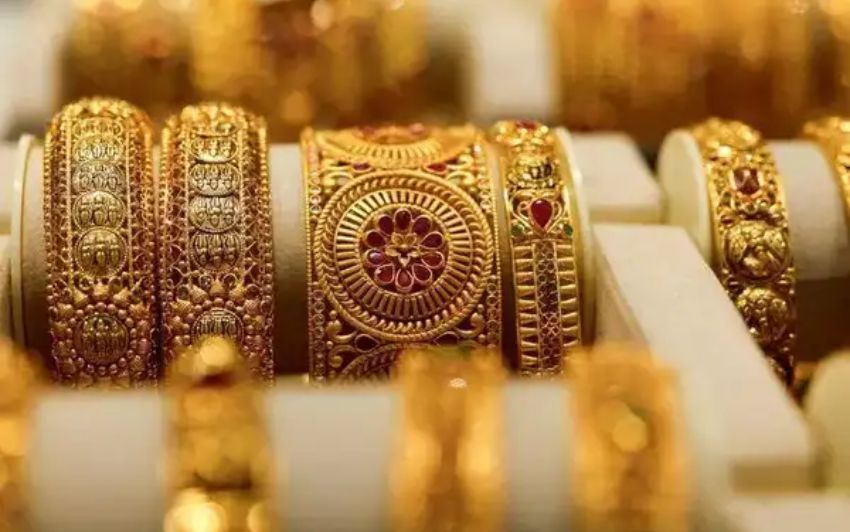 ఫెడ్ రేట్ కోత తర్వాత ఎంసీఎక్స్‌లో బంగారం, వెండి ధరలు పడిపోయాయి