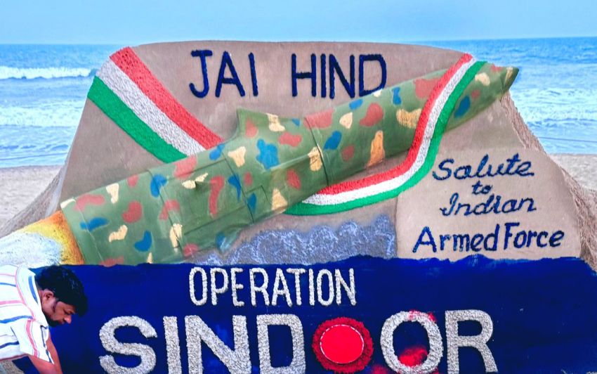 India Destroys Pakistani Military Bunkers