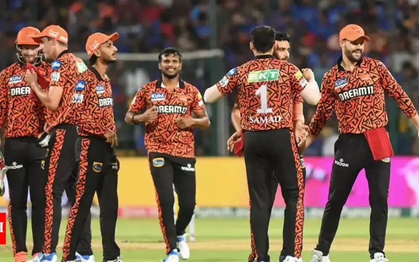 Sunrisers Hyderabad Beat RCB by 42 Runs in Big-Scoring IPL Match