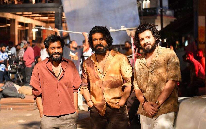 Ram Charan Creates Buzz on the Sets of 'Peddi' in Hyderabad!