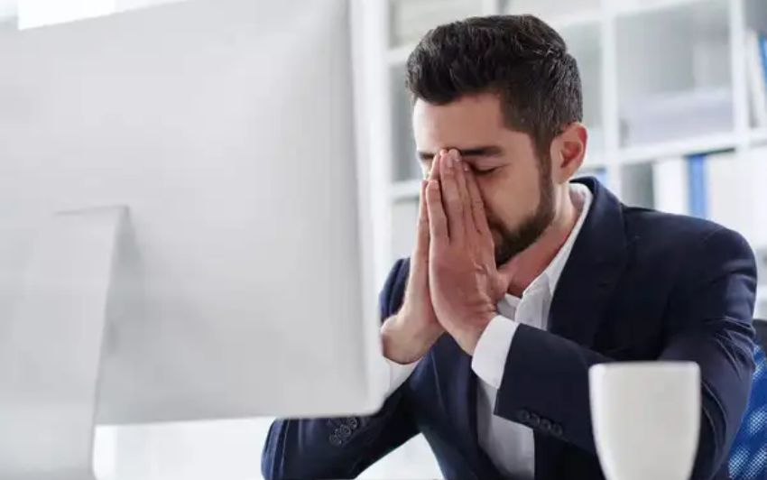 Tech Layoffs: Over One Lakh Jobs Lost in the Global Tech Industry