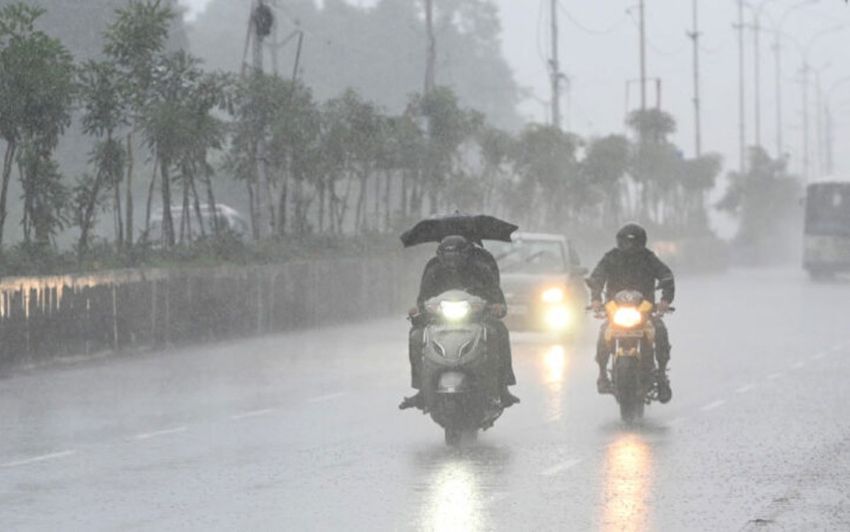 తెలంగాణలో వర్షాల బీభత్సం.. మూడు రోజుల పాటు ఎల్లో అలర్ట్