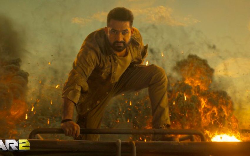వార్‌2 ఈరోజు రిలీజ్‌.. ఎన్టీఆర్‌ ఆసక్తికర ట్వీట్‌తో హైప్ పెరిగింది! 